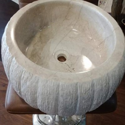 CLASSIC OFF WHITE POLISHED SINK